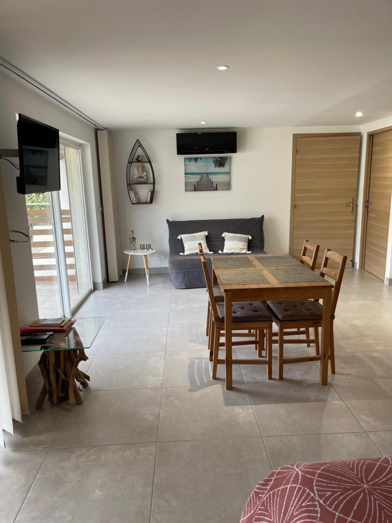 Studio 40M2 Avec Terrasse Le Mas De Lauriane Saintes-Maries-de-la-Mer Exteriér fotografie